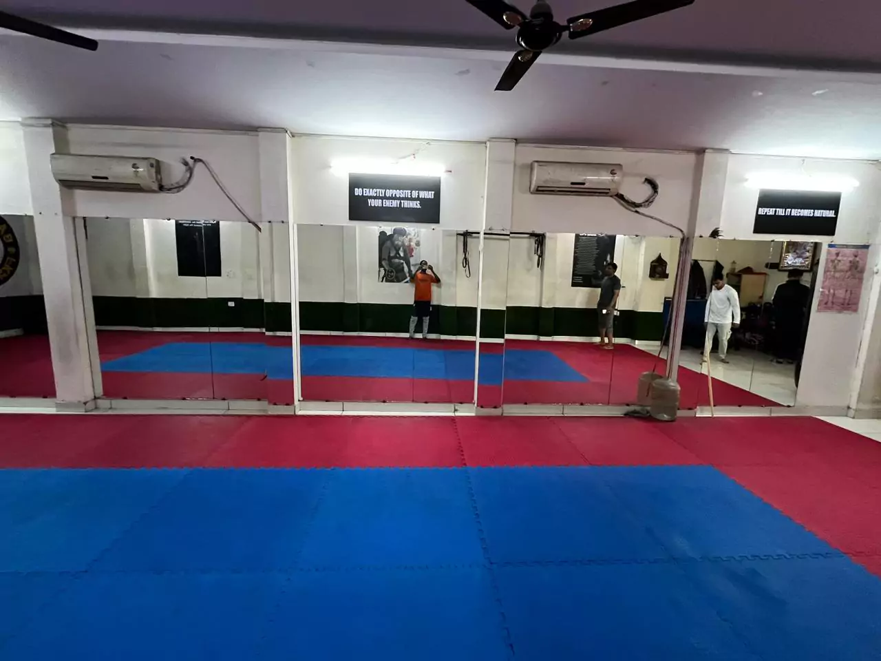 Krishna Nagar, East Delhi gallery 2